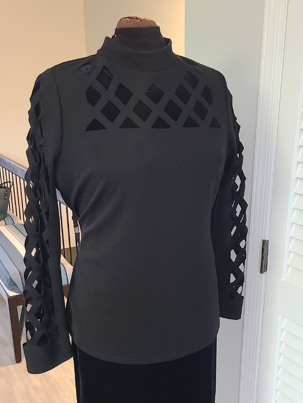 Black Lattice Cutout Long-Sleeve Top